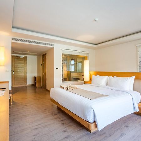 Ayrest Hua Hin Hotel Esterno foto