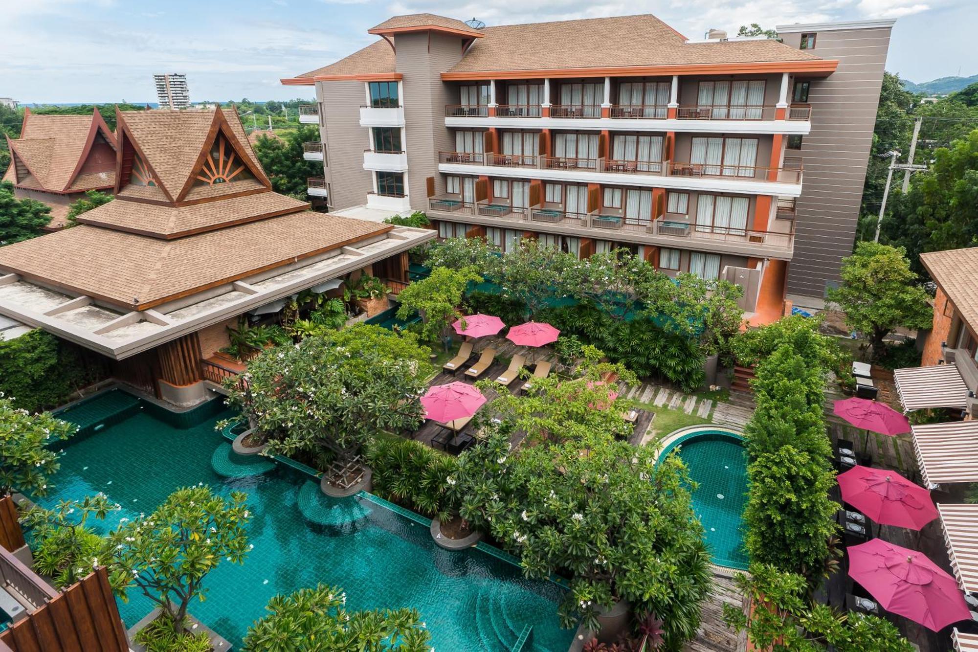 Ayrest Hua Hin Hotel Esterno foto
