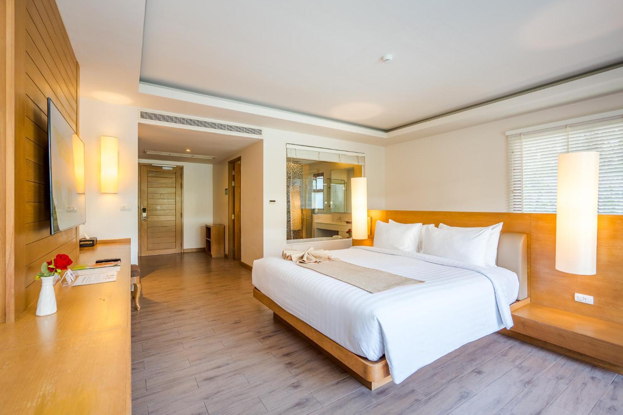 Ayrest Hua Hin Hotel Esterno foto