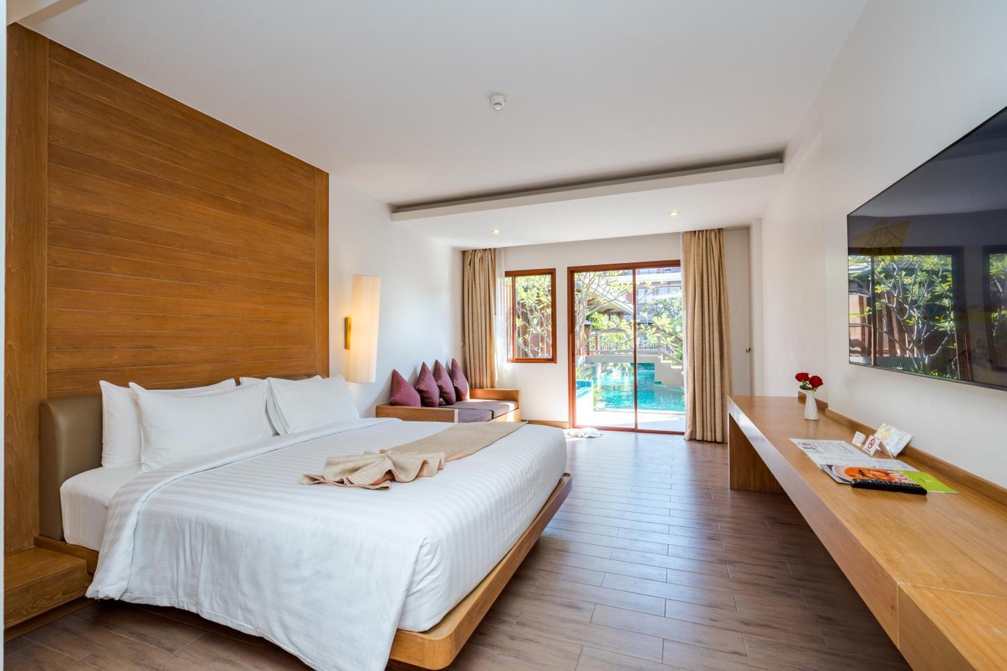 Ayrest Hua Hin Hotel Esterno foto